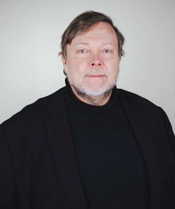 Markus Leikola: Sodan ja rauhan kronikka