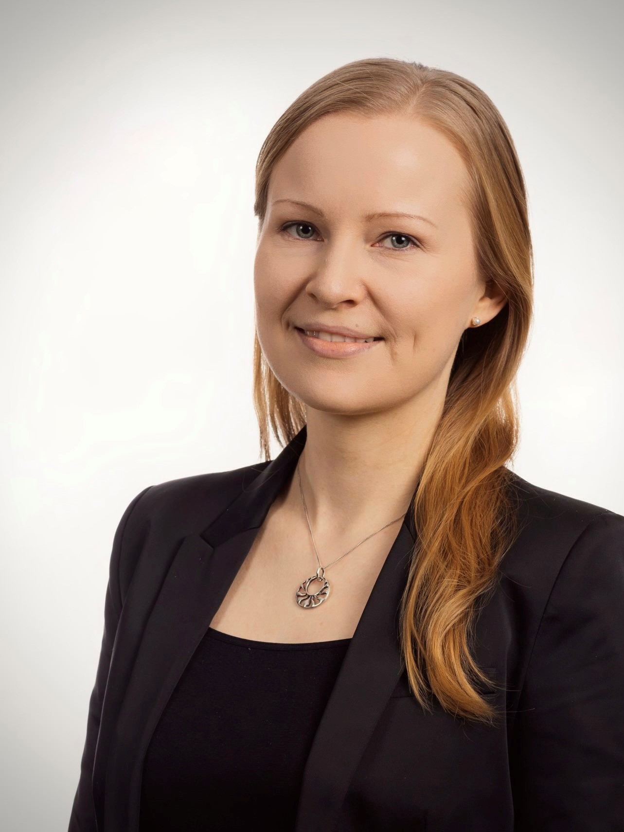 Pilotit, tutkimus ja yhteistyö vauhdittavat raskaan liikenteen käyttövoimamurrosta (ACE-hanke)