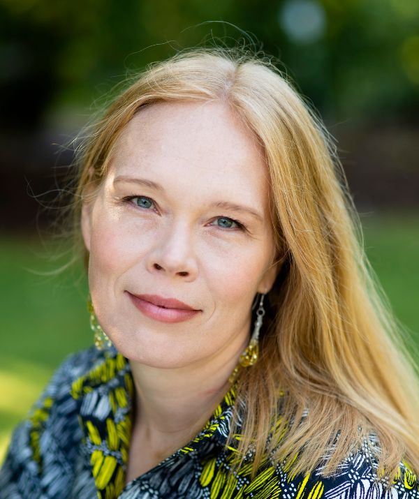 Laura Lähteenmäki: Sukella silmät auki