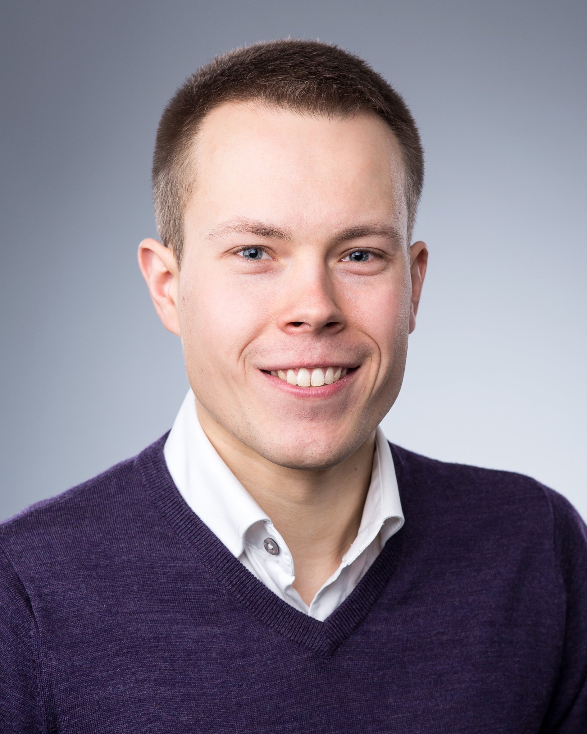 Ajoneuvon digipalvelut kuljettajan apuna