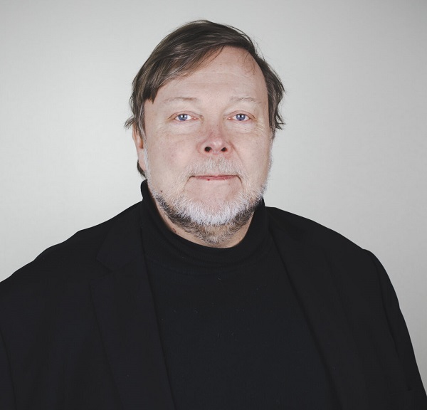 Markus Leikola: Sodan ja rauhan kronikka