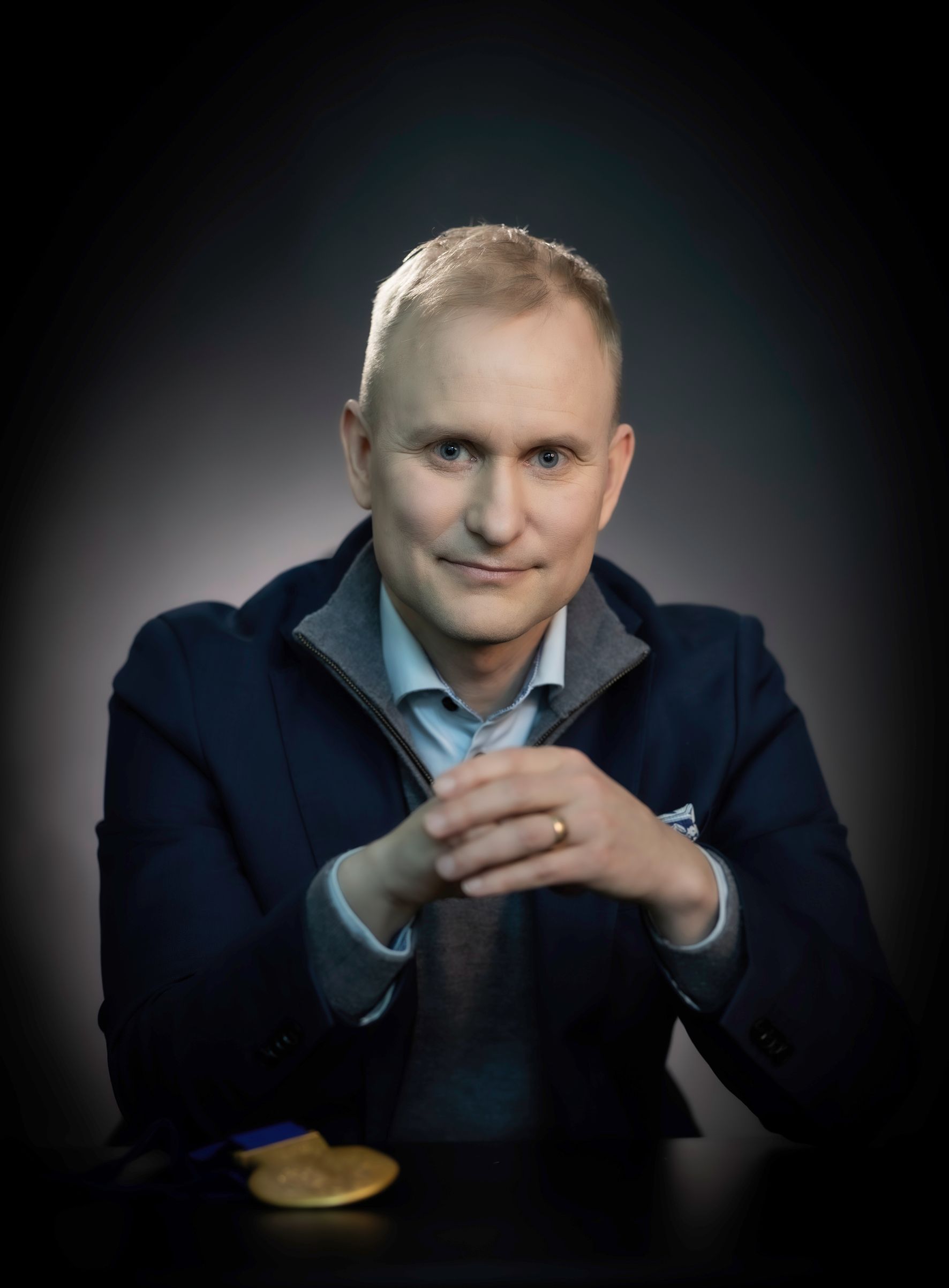 Samppa Lajunen: Kriittinen piste